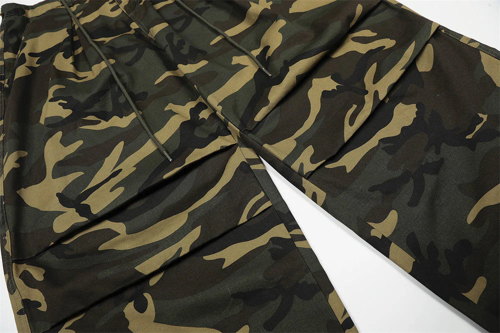 Pantalon Large à Motif Camouflage avec Genoux Articulés